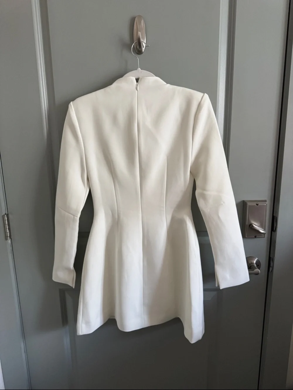 Structured White Button-Front Mini Dress - Picture 2 of 5